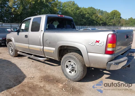 2002 Chevrolet Silverado 2500 Ls z USA, uszkodzony, nr VIN 1GCGK29U52Z141722